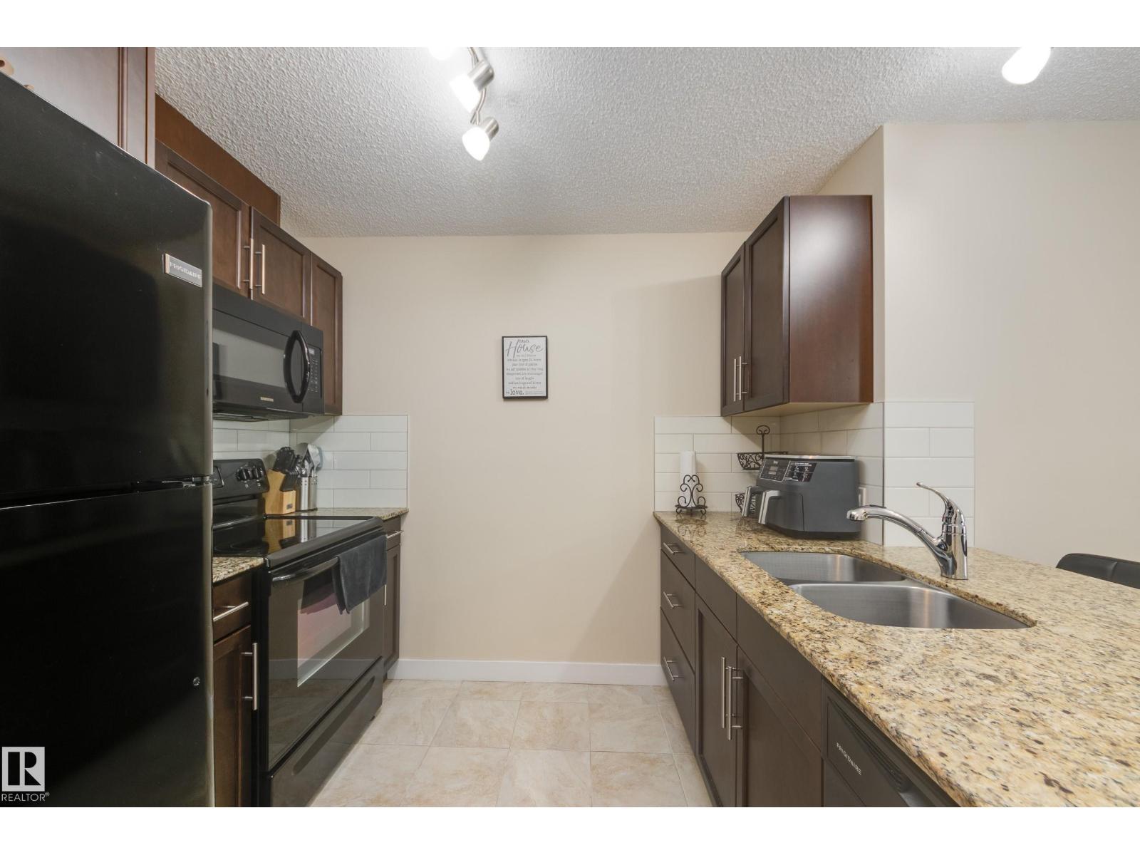 #2216 4 AUGUSTINE CR, Sherwood Park