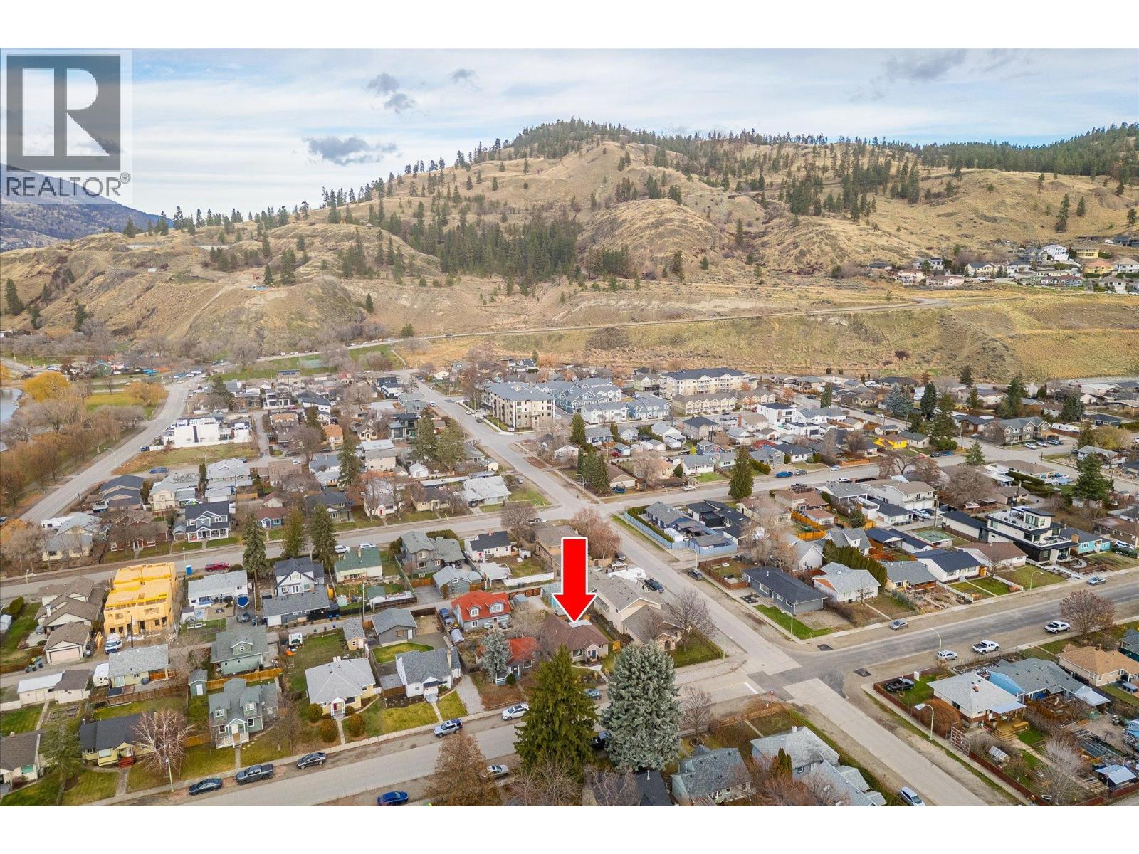  584 Okanagan Boulevard, Kelowna