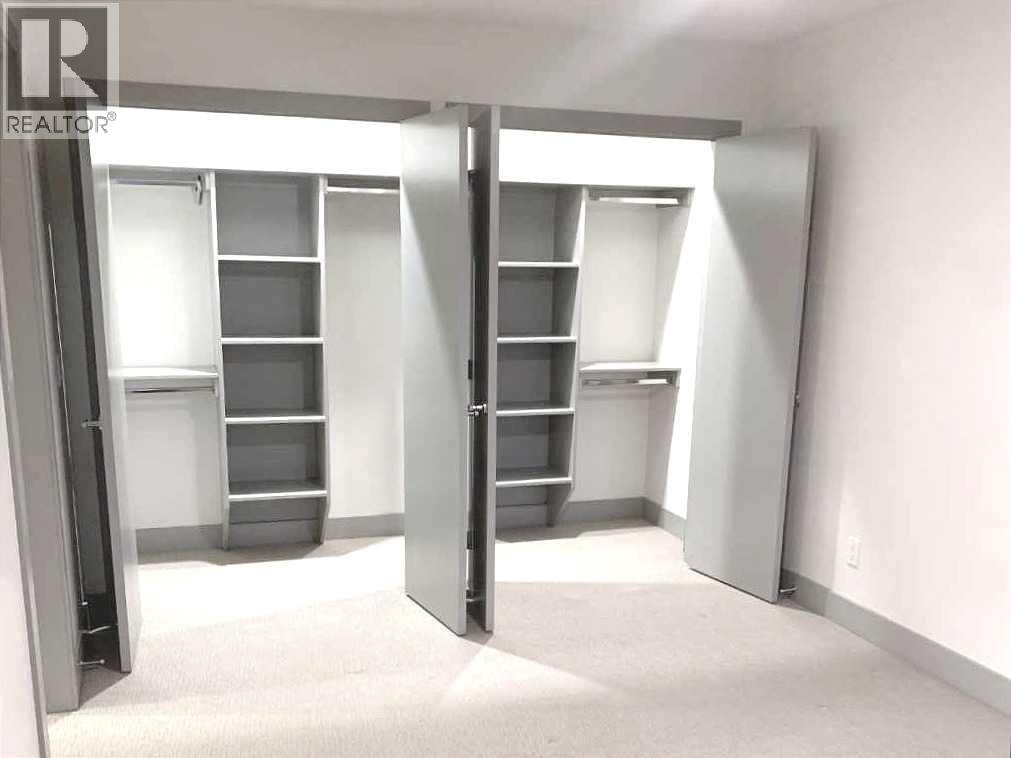 Single Family House Multi-level for Sale in    Avenue SW South Calgary Calgary 