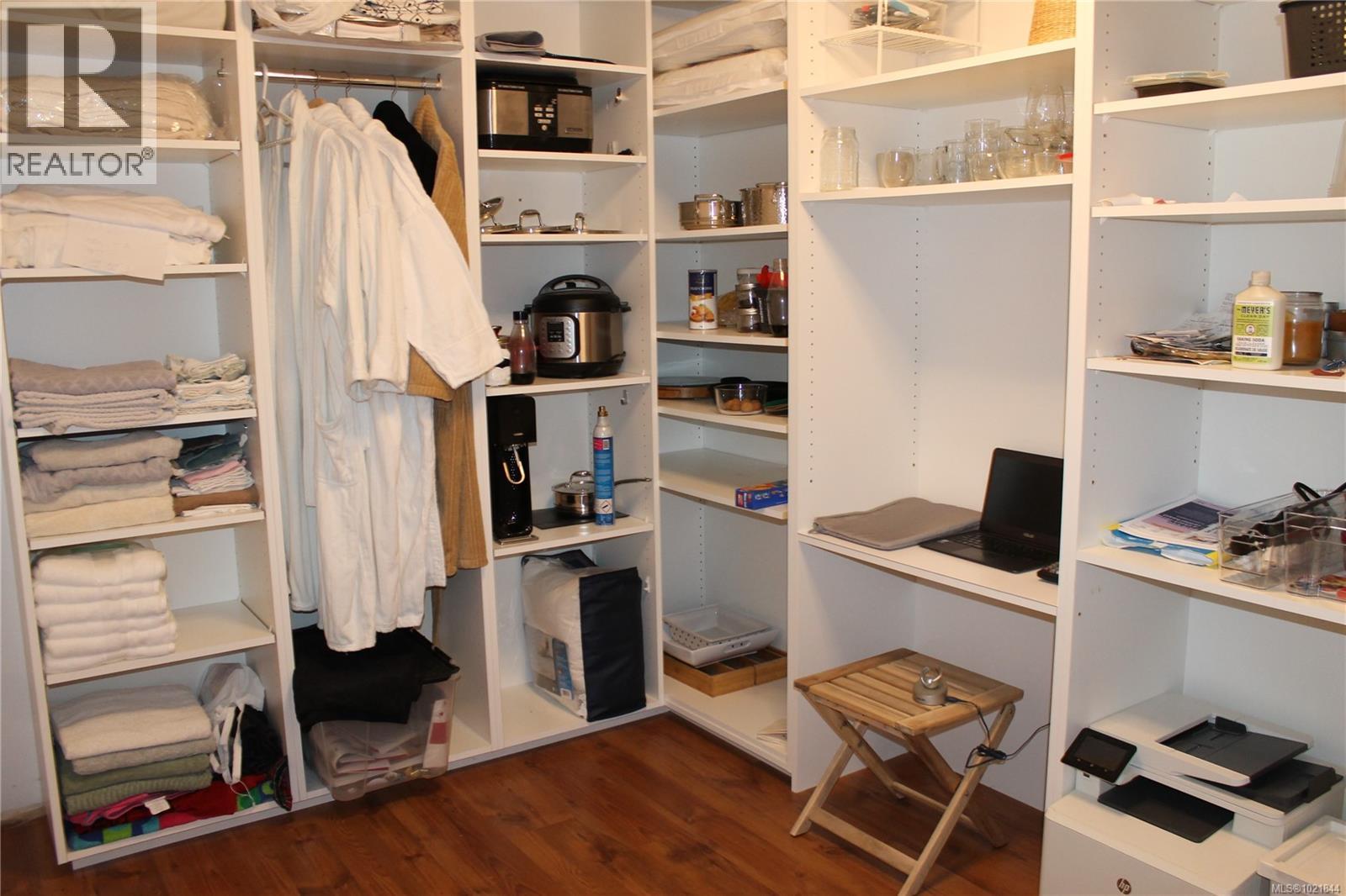 1721 Wilmot Rd, Cowichan Bay