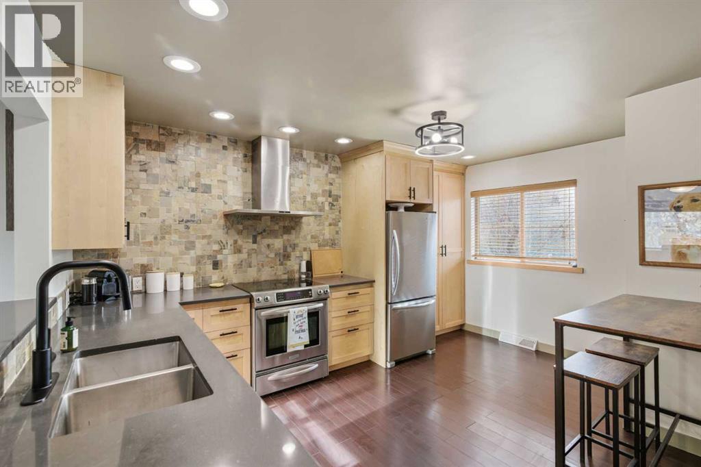 Single Family House Bungalow for Sale in   Avenue NW Mount Pleasant Calgary 