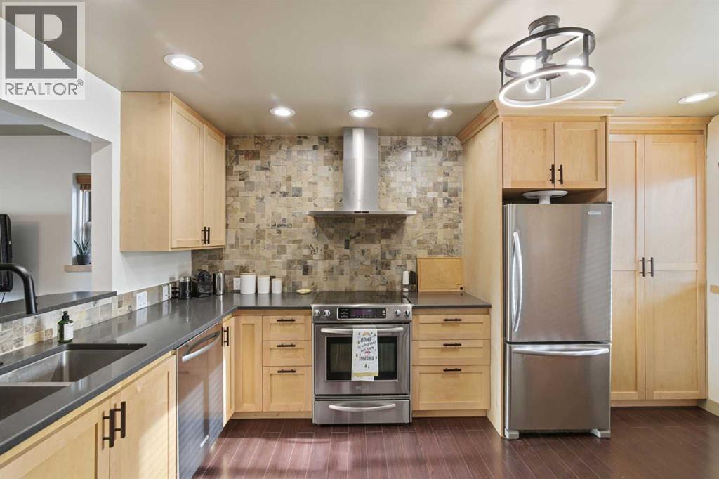 Single Family House Bungalow for Sale in   Avenue NW Mount Pleasant Calgary 