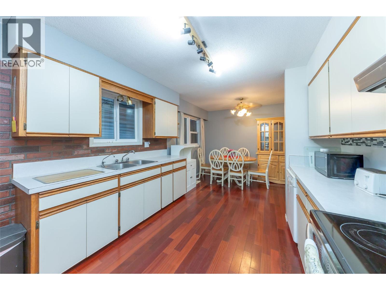 1267 CRESTON Place, Kamloops