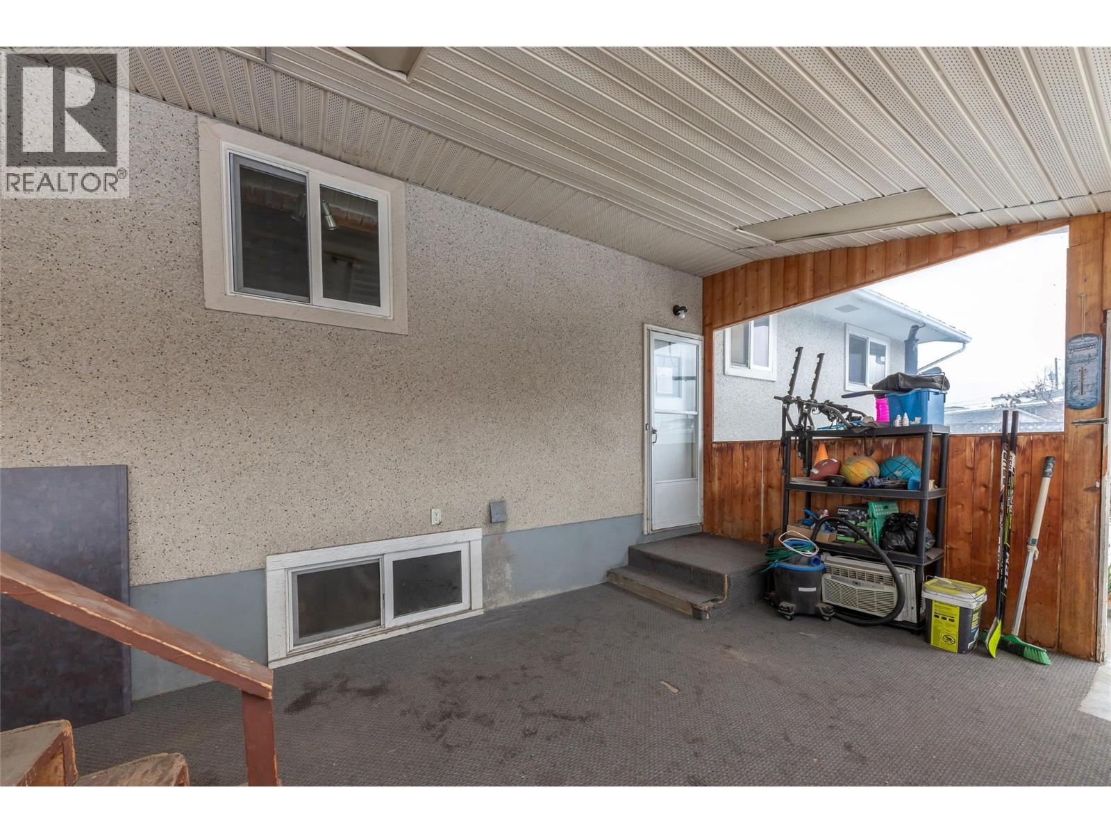 1267 CRESTON Place, Kamloops