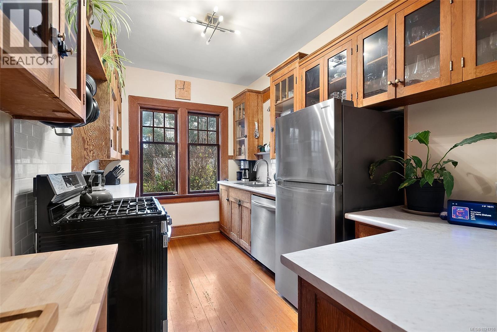 132 Government St S, Victoria