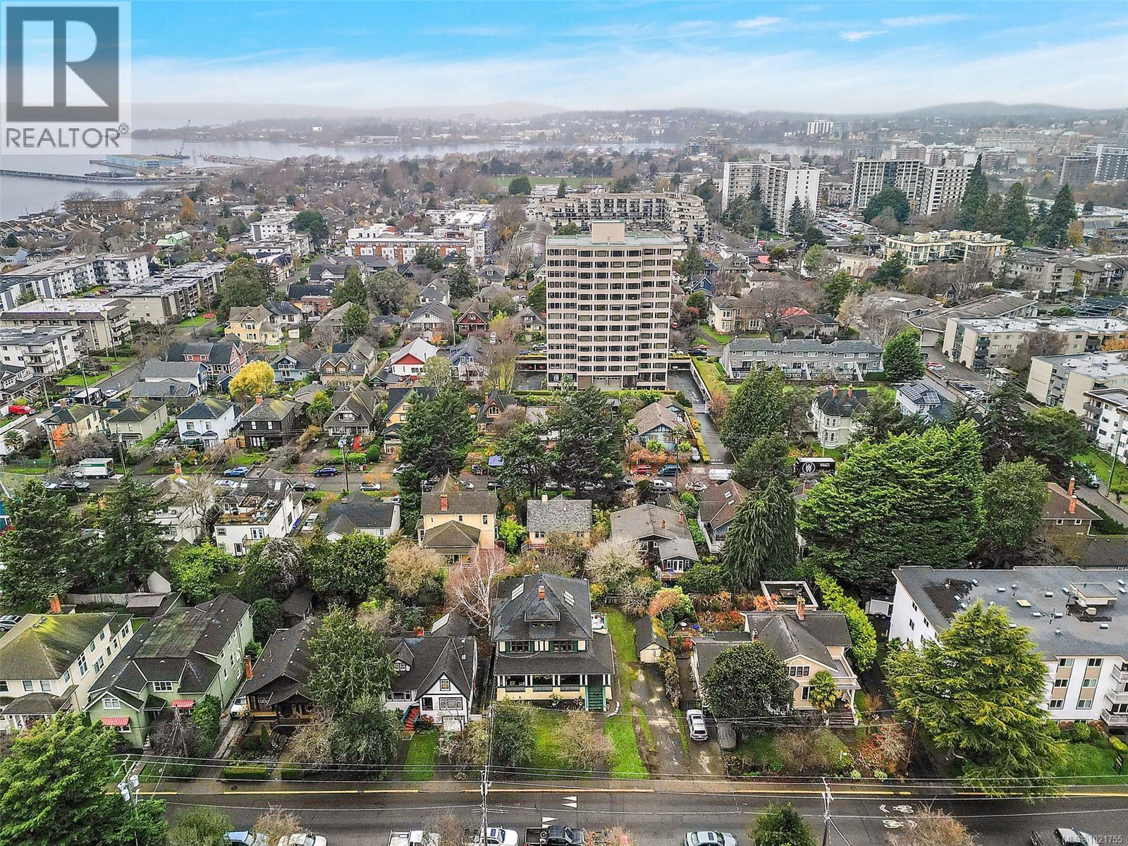 132 Government St S, Victoria