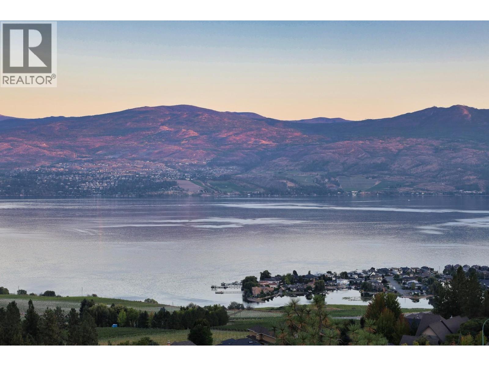 3211 Pinot Noir Place, West Kelowna