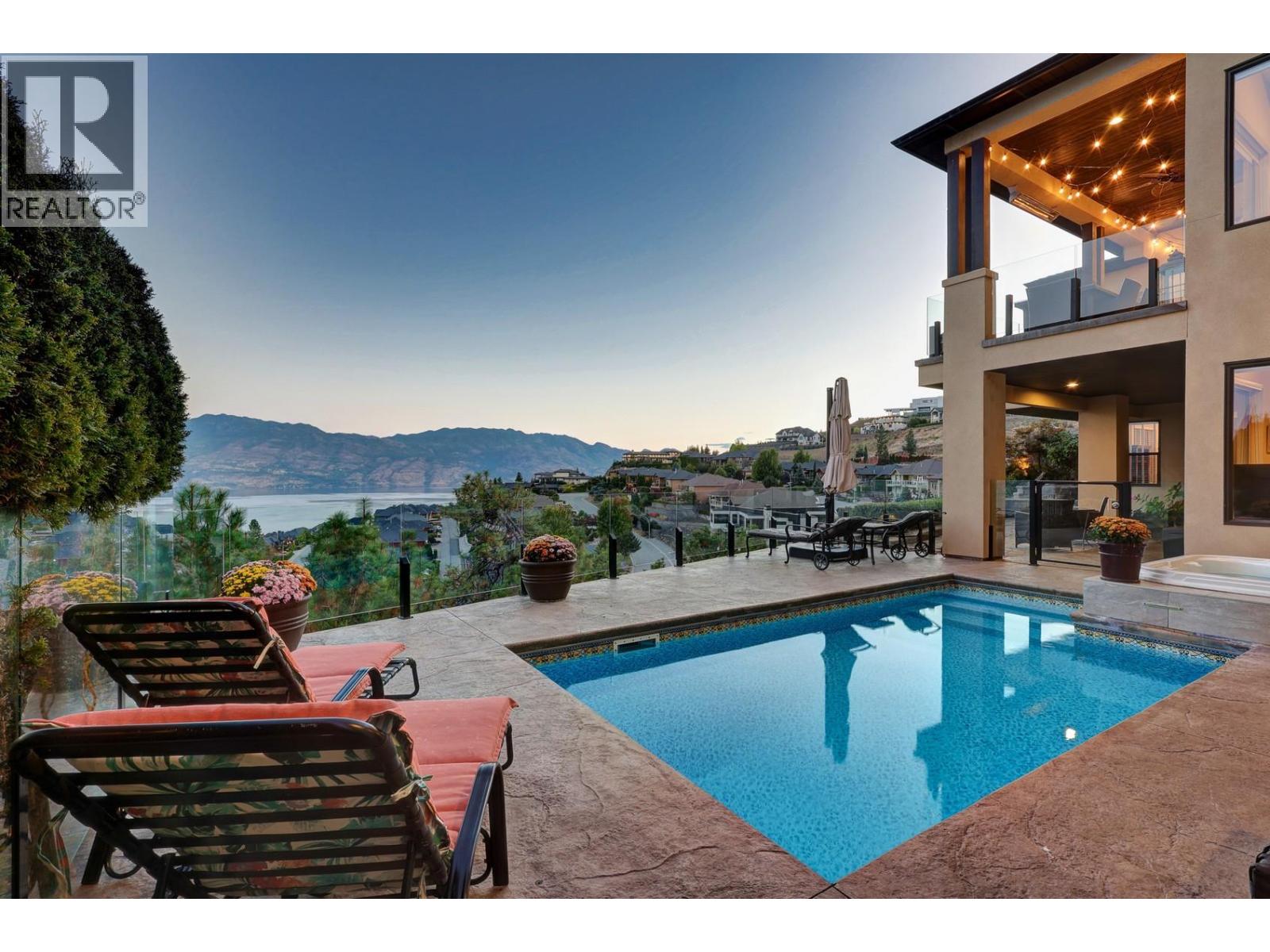 3211 Pinot Noir Place, West Kelowna