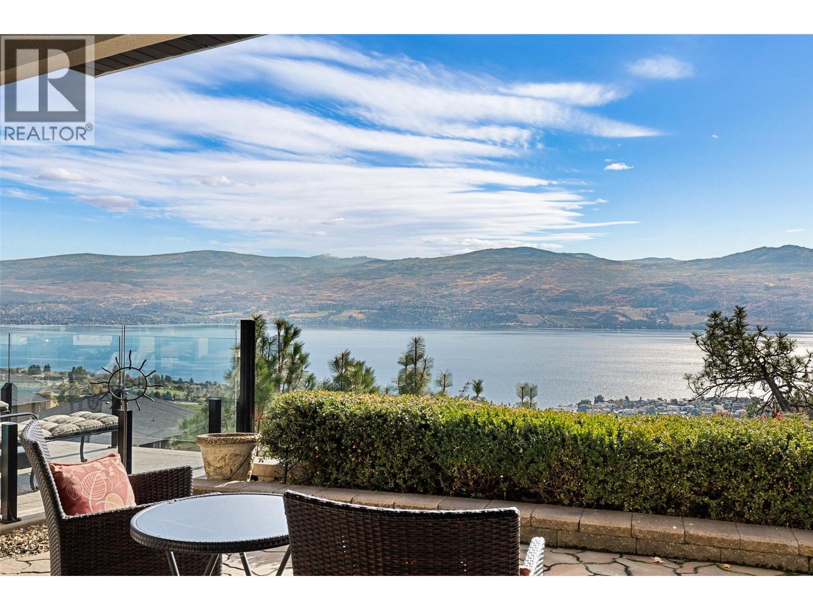 3211 Pinot Noir Place, West Kelowna
