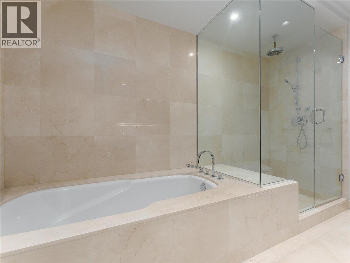 401 508 WATERS EDGE CRESCENT, West Vancouver