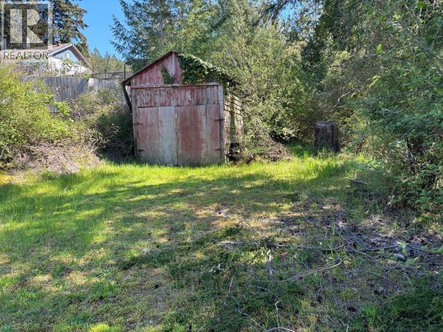 5081 COLUMBIA STREET, Texada Island