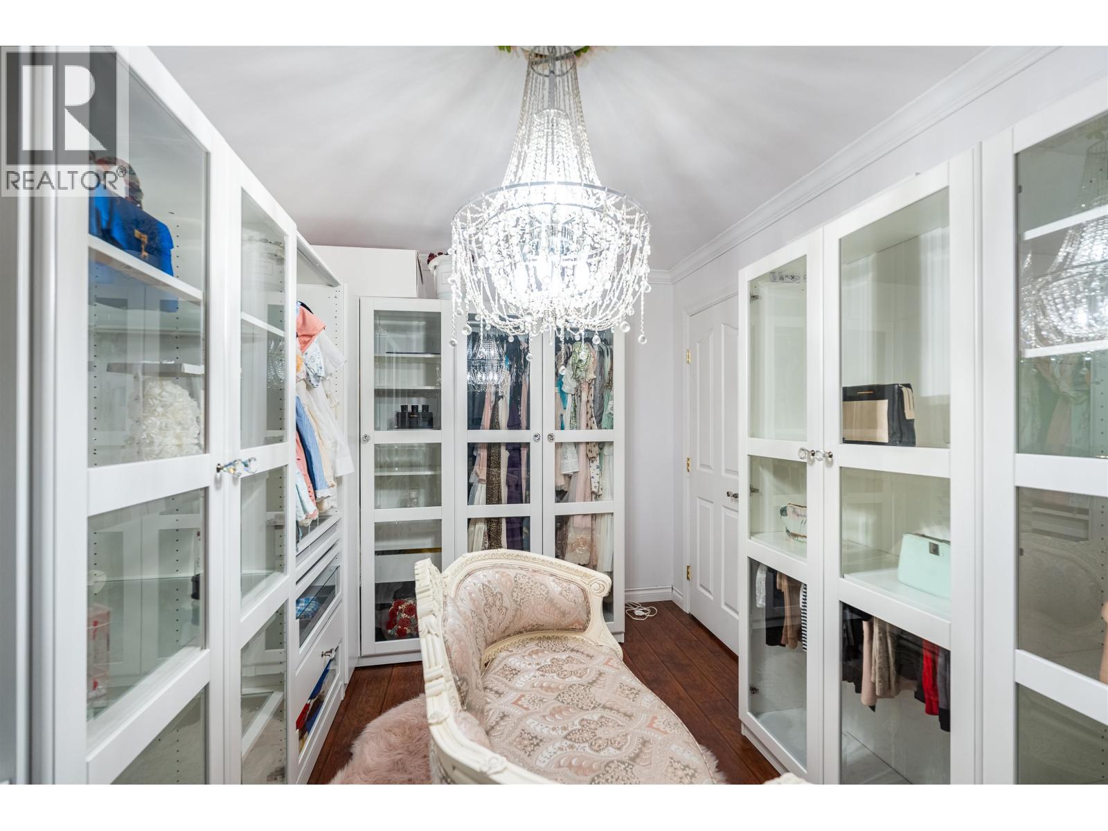 887 RIVERSIDE DRIVE, Port Coquitlam