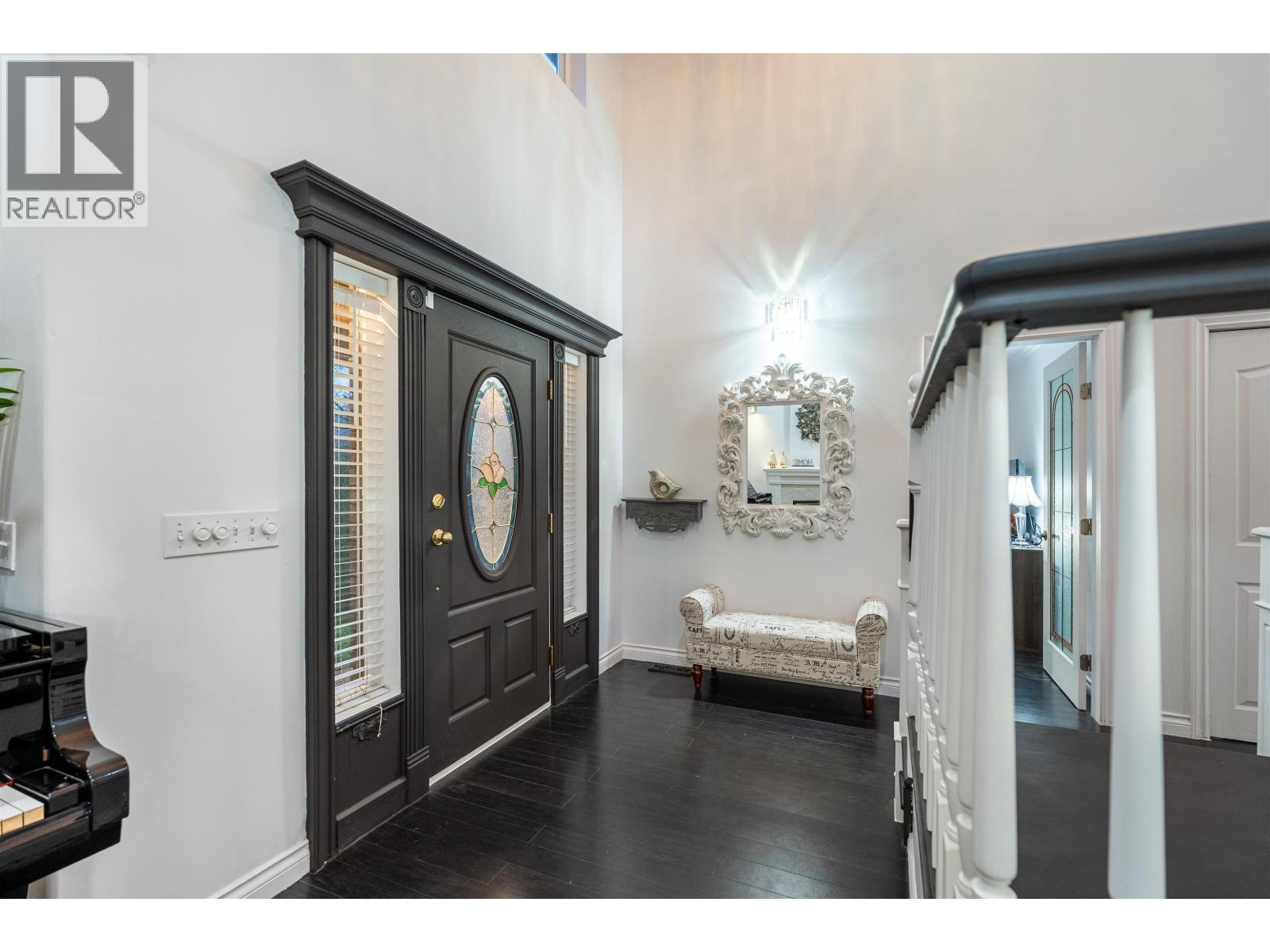 887 RIVERSIDE DRIVE, Port Coquitlam