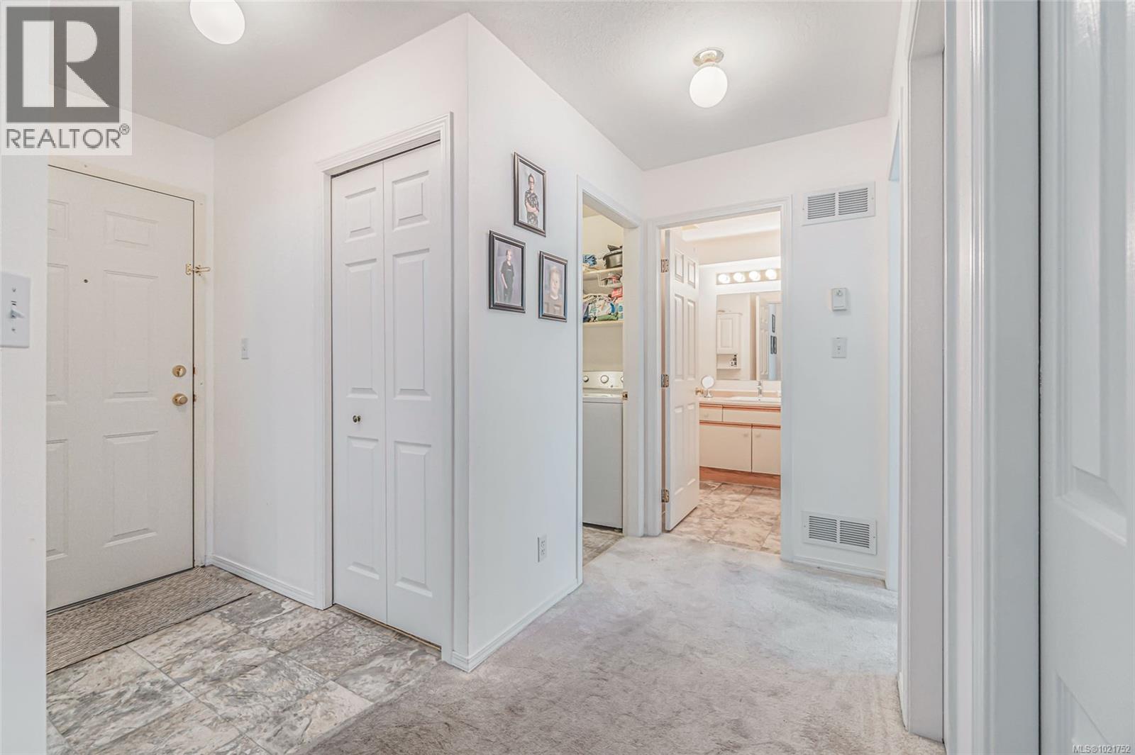 203 435 Morison Ave, Parksville