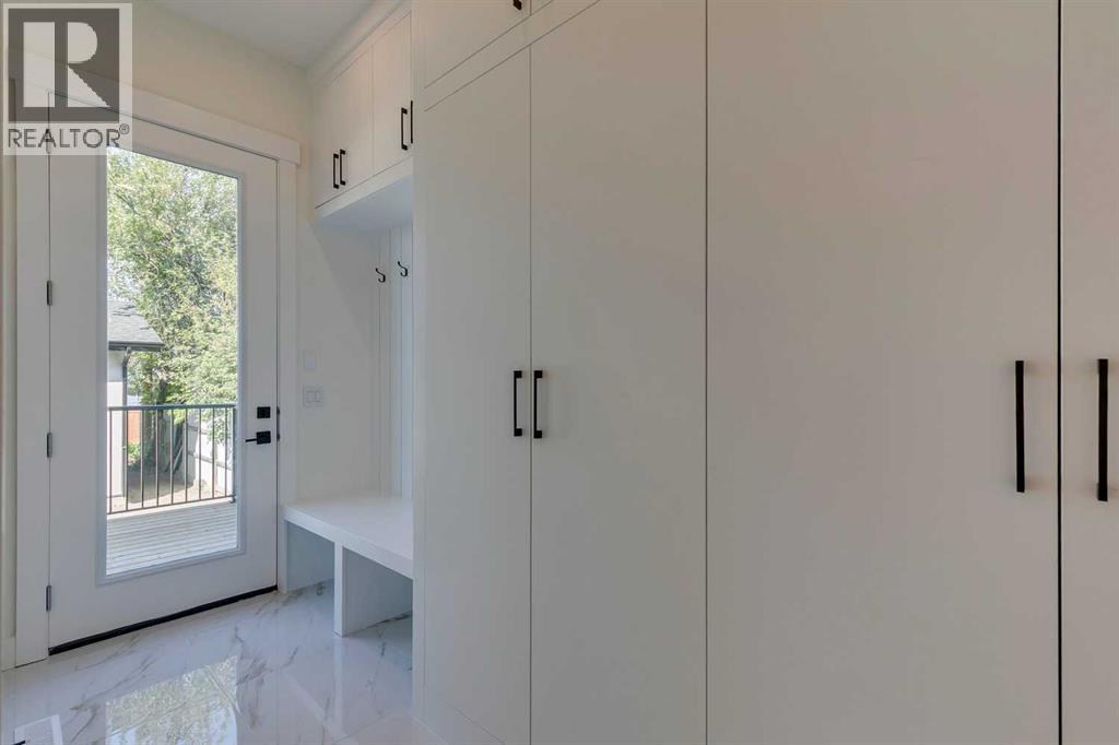 Single Family House for Sale in   Avenue SW Richmond Calgary 