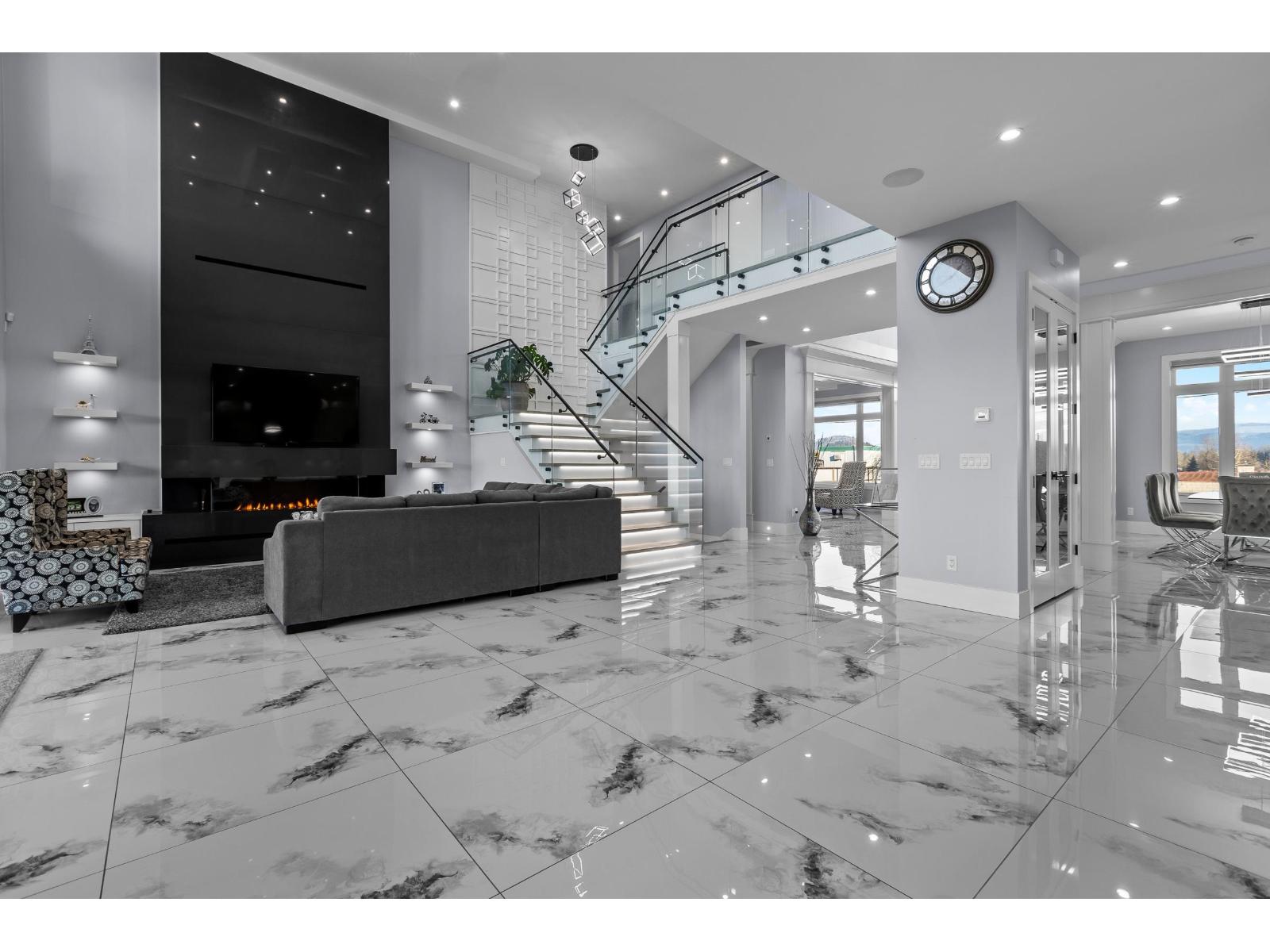 1283 GLADWIN ROAD, Abbotsford