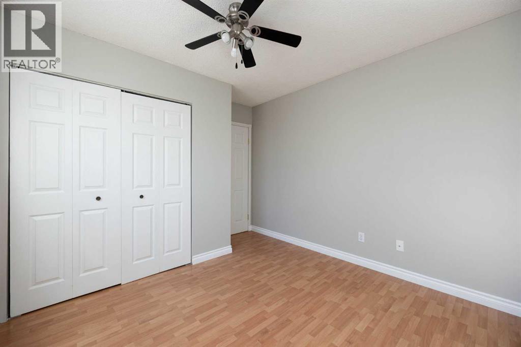 122 Maclaren Bay, Fort McMurray