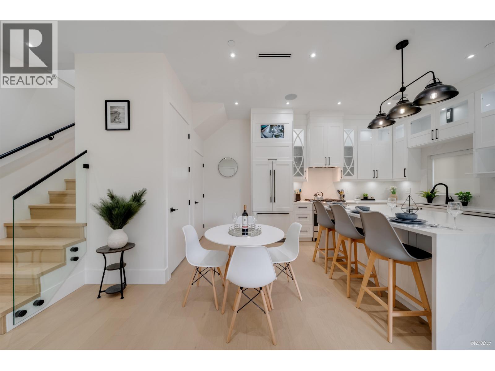 1 4463 WALDEN STREET, Vancouver