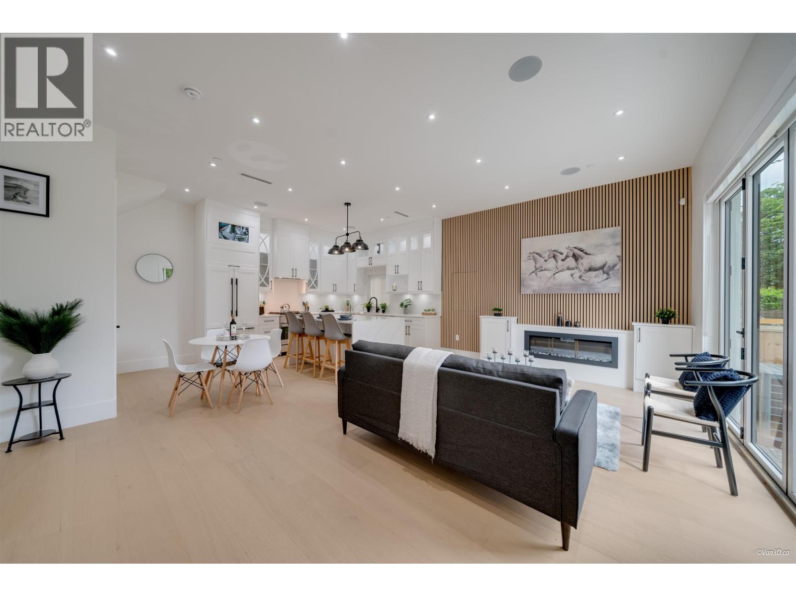 1 4463 WALDEN STREET, Vancouver