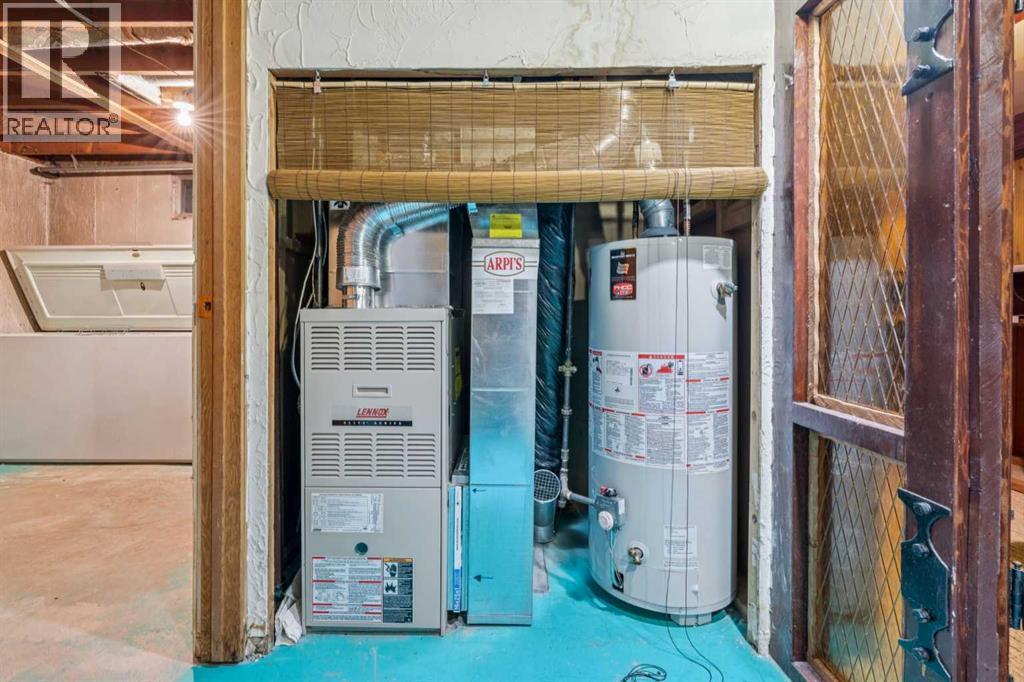 Single Family House Bungalow for Sale in  Tache Avenue NW Thorncliffe Calgary 