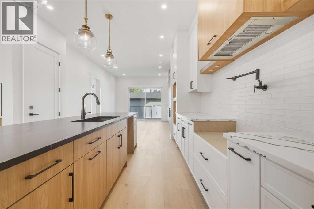 Single Family House for Sale in   Avenue SW Richmond Calgary 