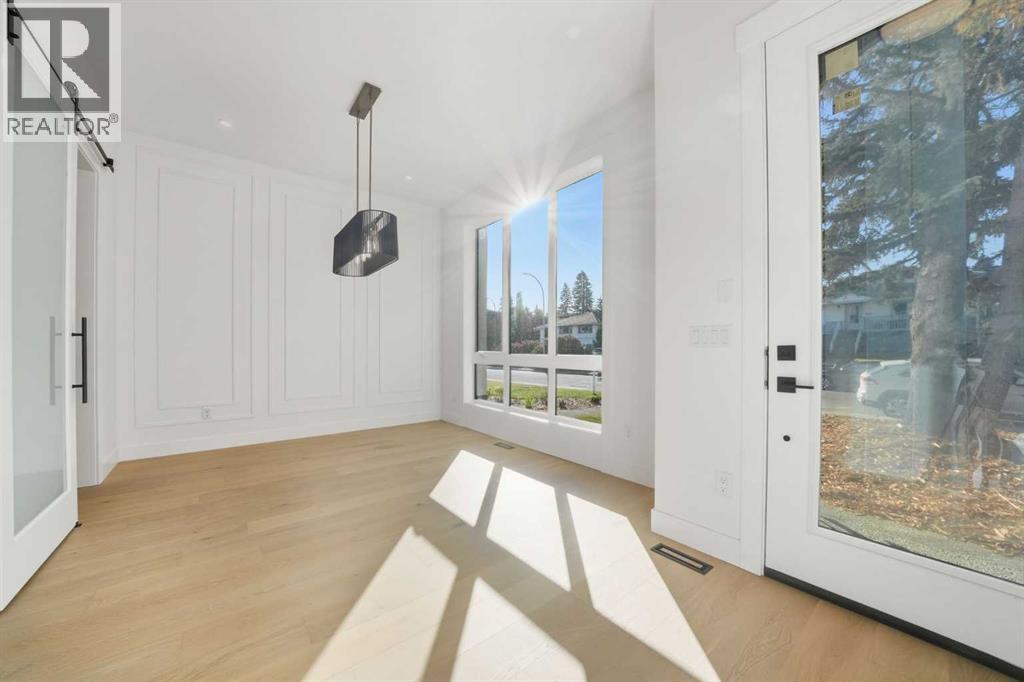 Single Family House for Sale in   Avenue SW Richmond Calgary 