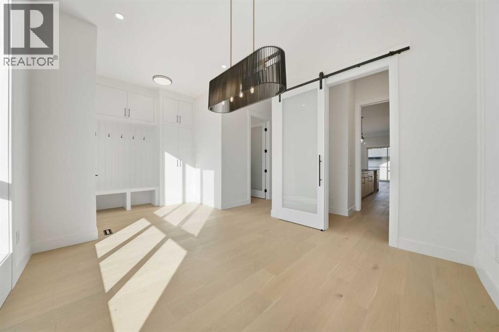 Single Family House for Sale in   Avenue SW Richmond Calgary 