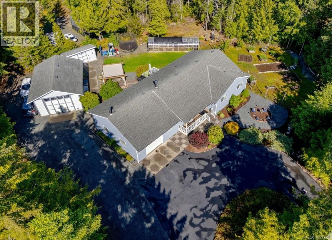 1356 Meadowood Way, Qualicum Beach