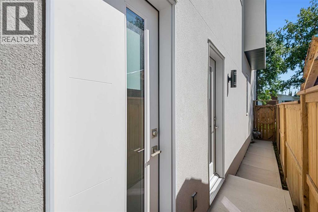 Single Family House for Sale in B  Avenue SW North Glenmore Park Calgary 