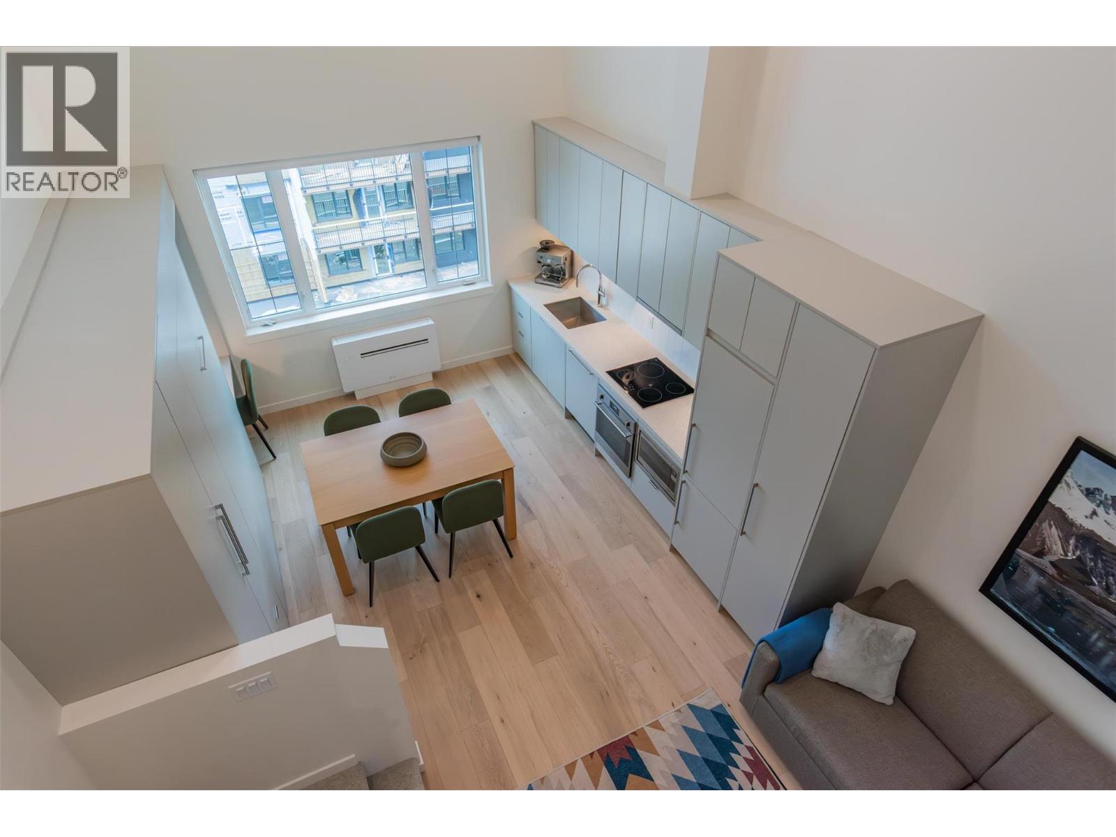 4280 Red Mountain Road Unit# 423, Rossland