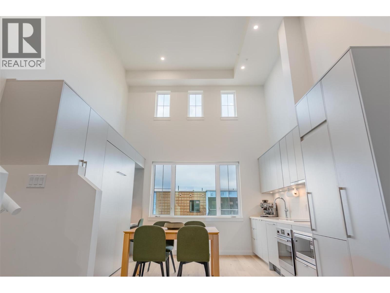 4280 Red Mountain Road Unit# 423, Rossland