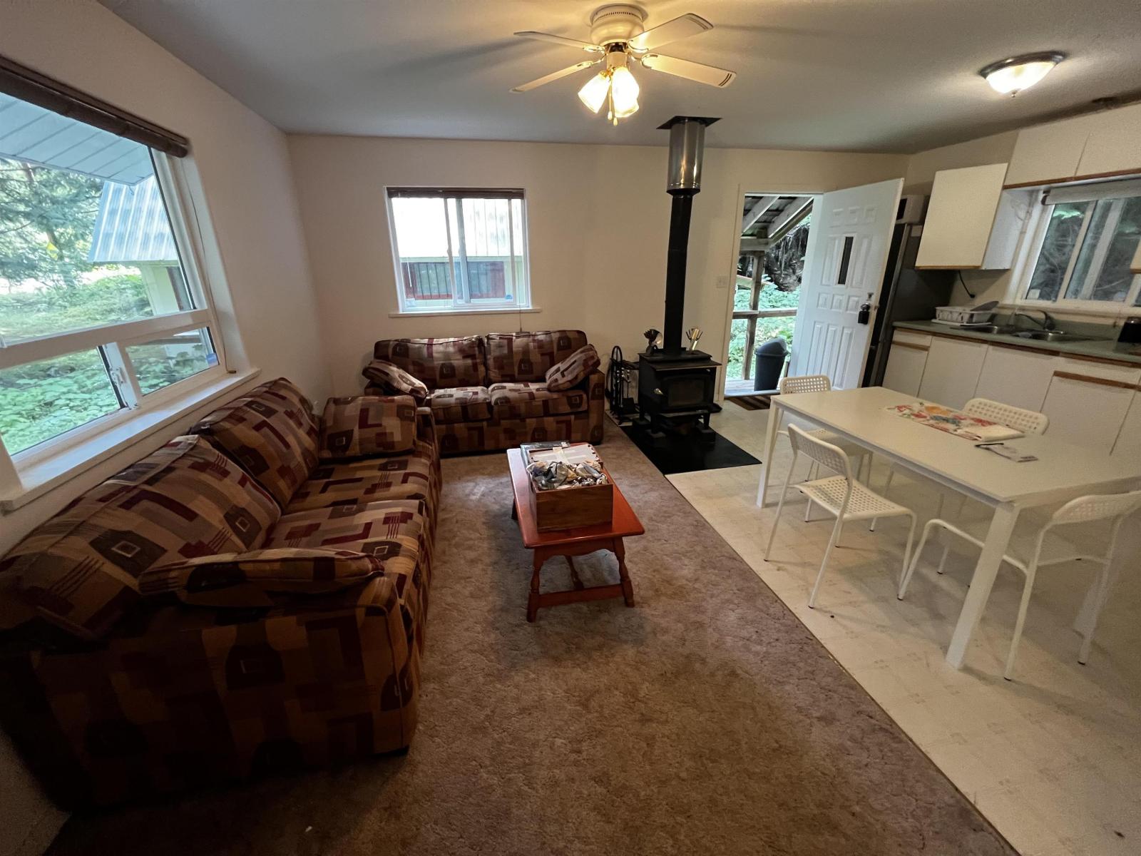 14611 ALPINE BOULEVARD, Sunshine Valley, Hope