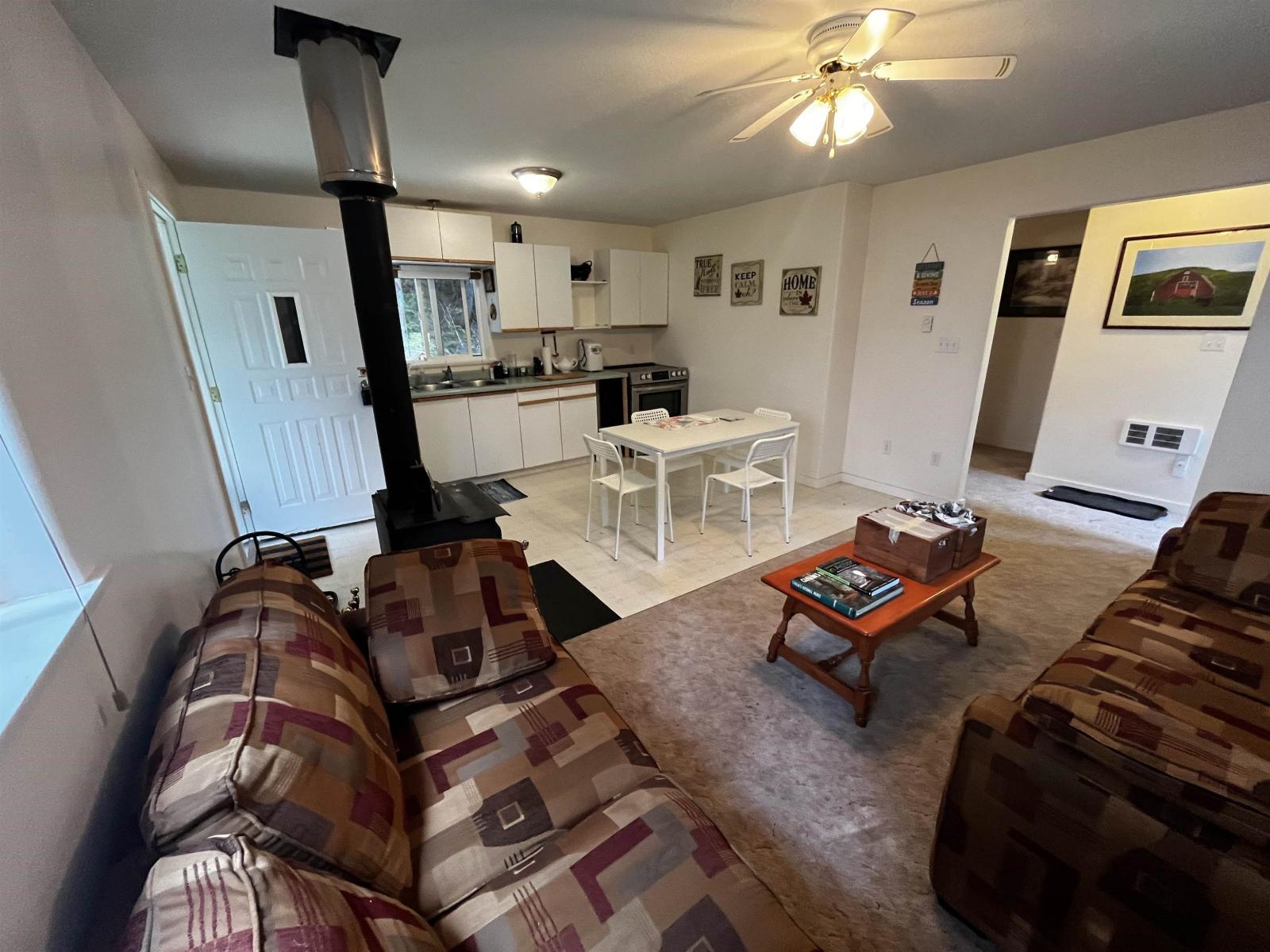 14611 ALPINE BOULEVARD, Sunshine Valley, Hope