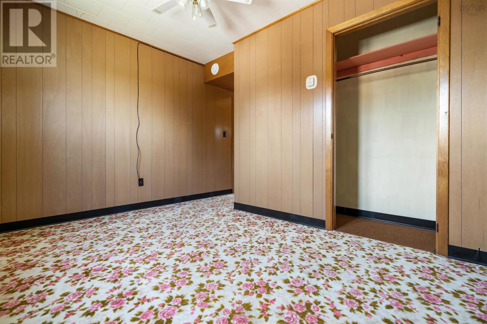 Property 13 of 49 of 571 Burntcoat Road