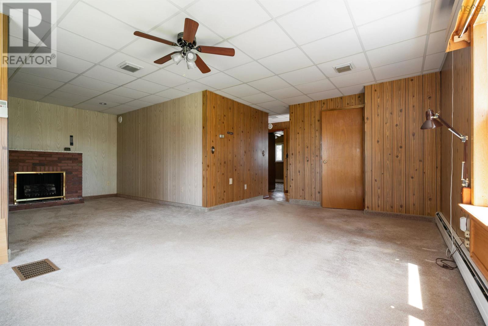 Property 8 of 49 of 571 Burntcoat Road