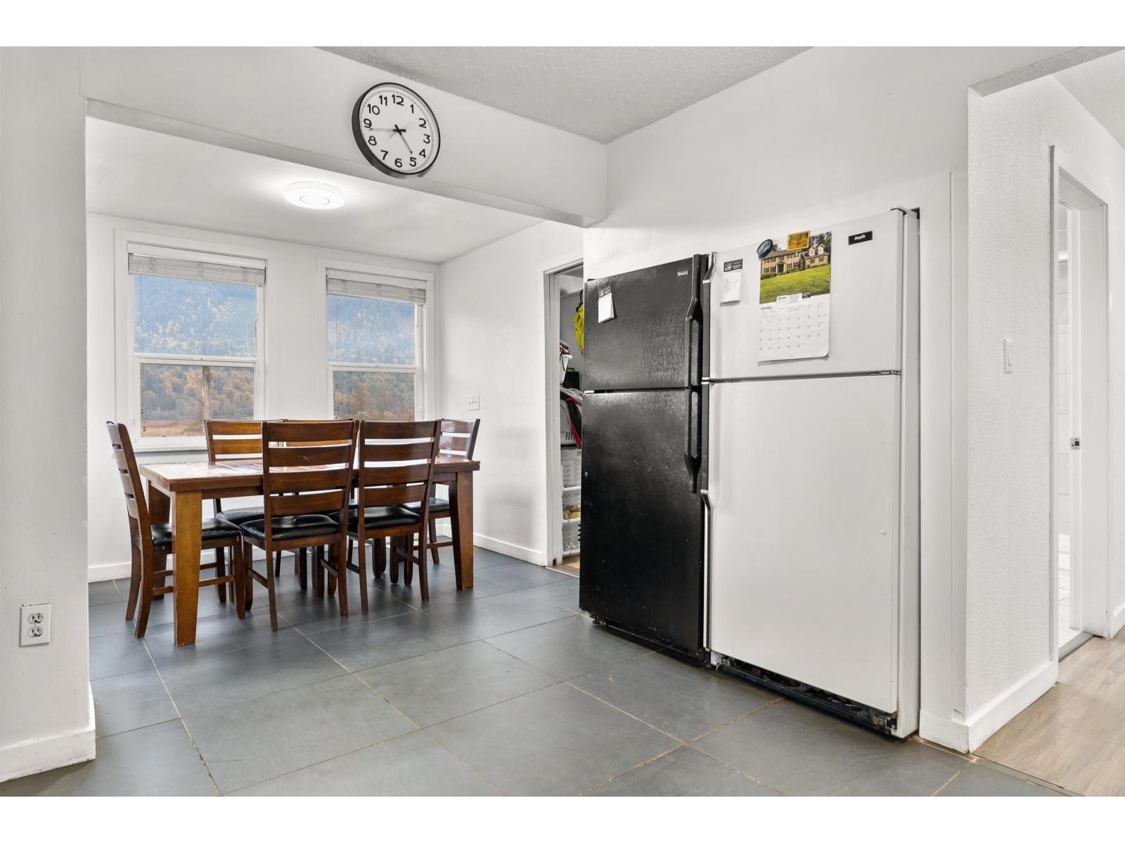 11186 FARMS ROAD, Mission