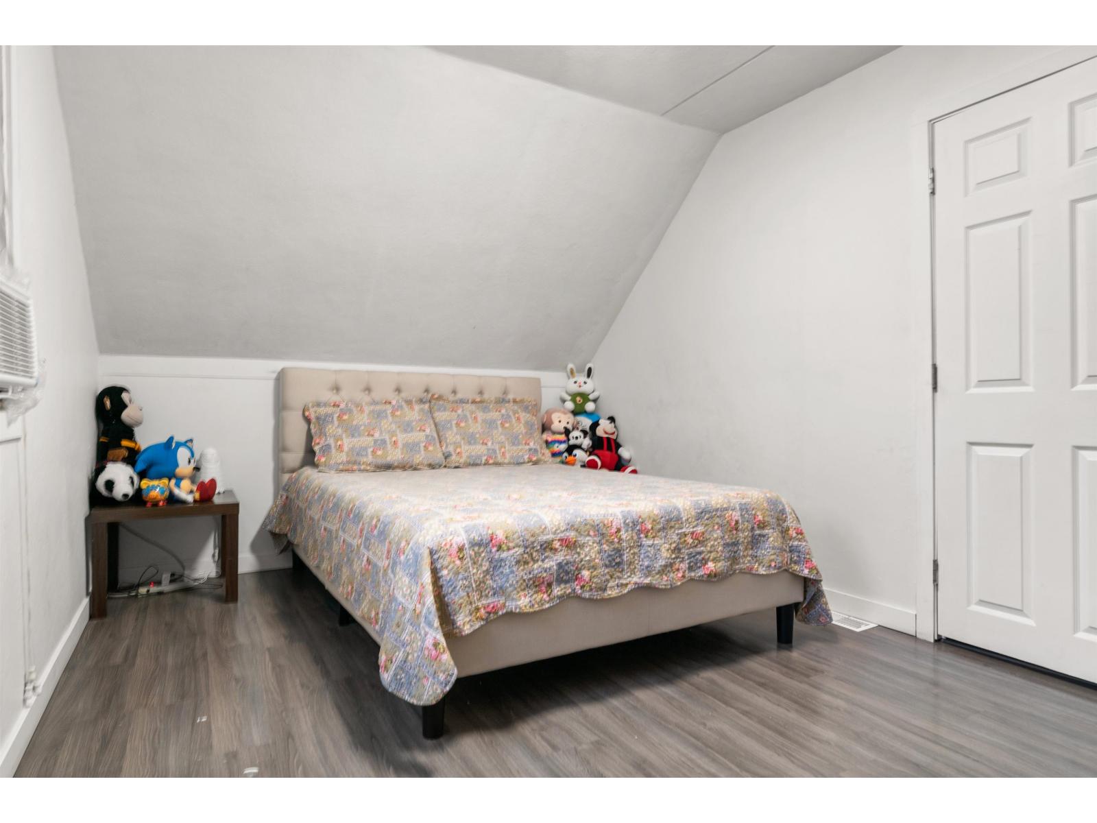 11186 FARMS ROAD, Mission