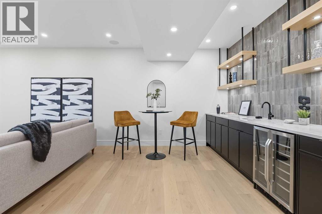 Single Family House for Sale in   Avenue SW Richmond Calgary 