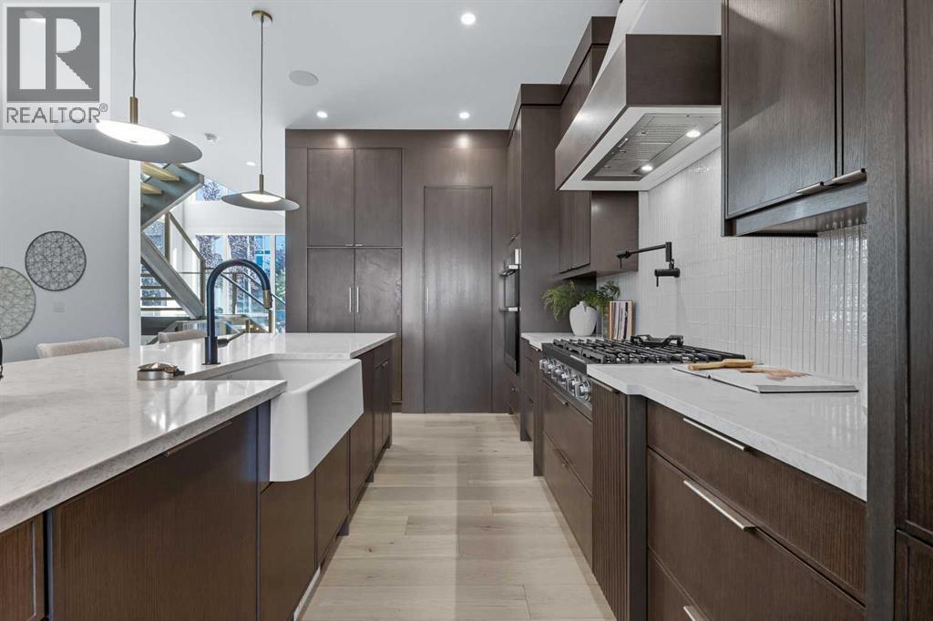 Single Family House for Sale in   Avenue SW Richmond Calgary 