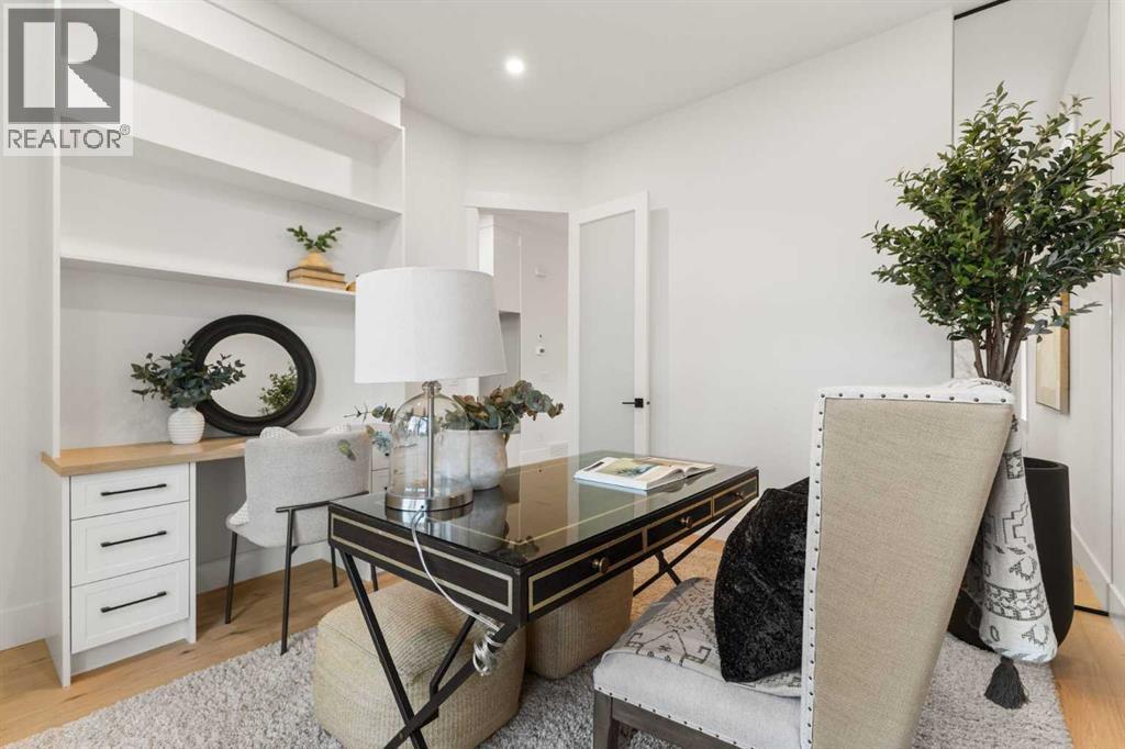 Single Family House for Sale in   Avenue NW Mount Pleasant Calgary 