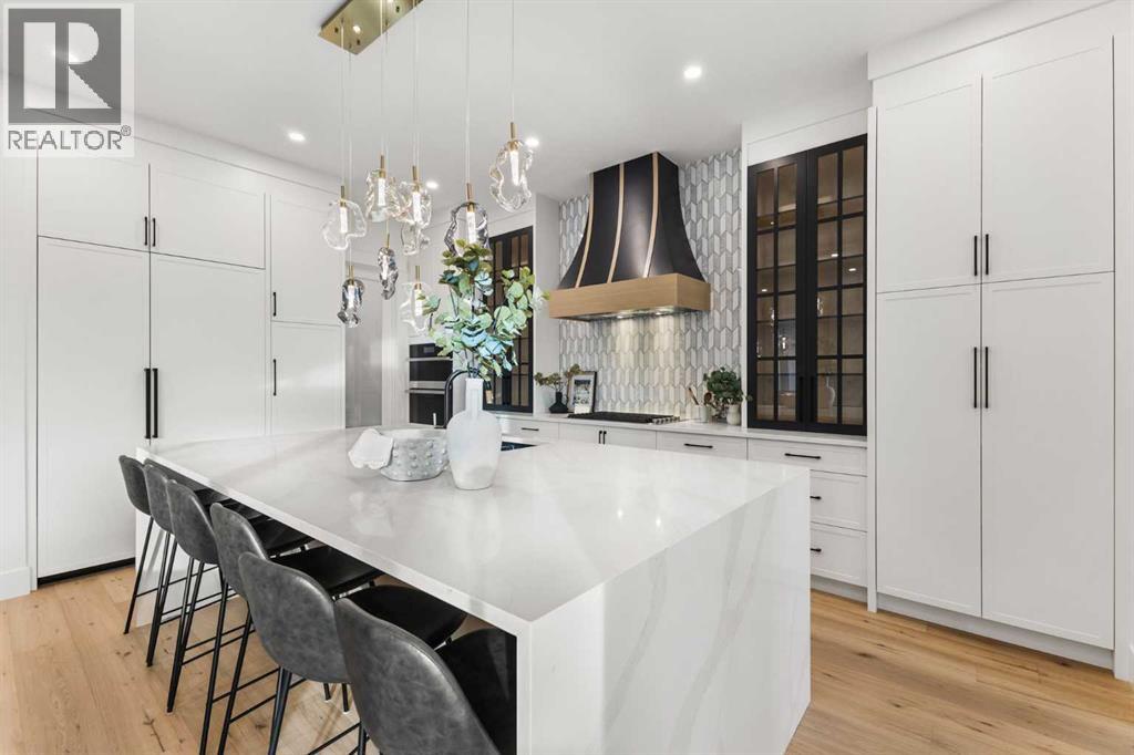 Single Family House for Sale in   Avenue NW Mount Pleasant Calgary 