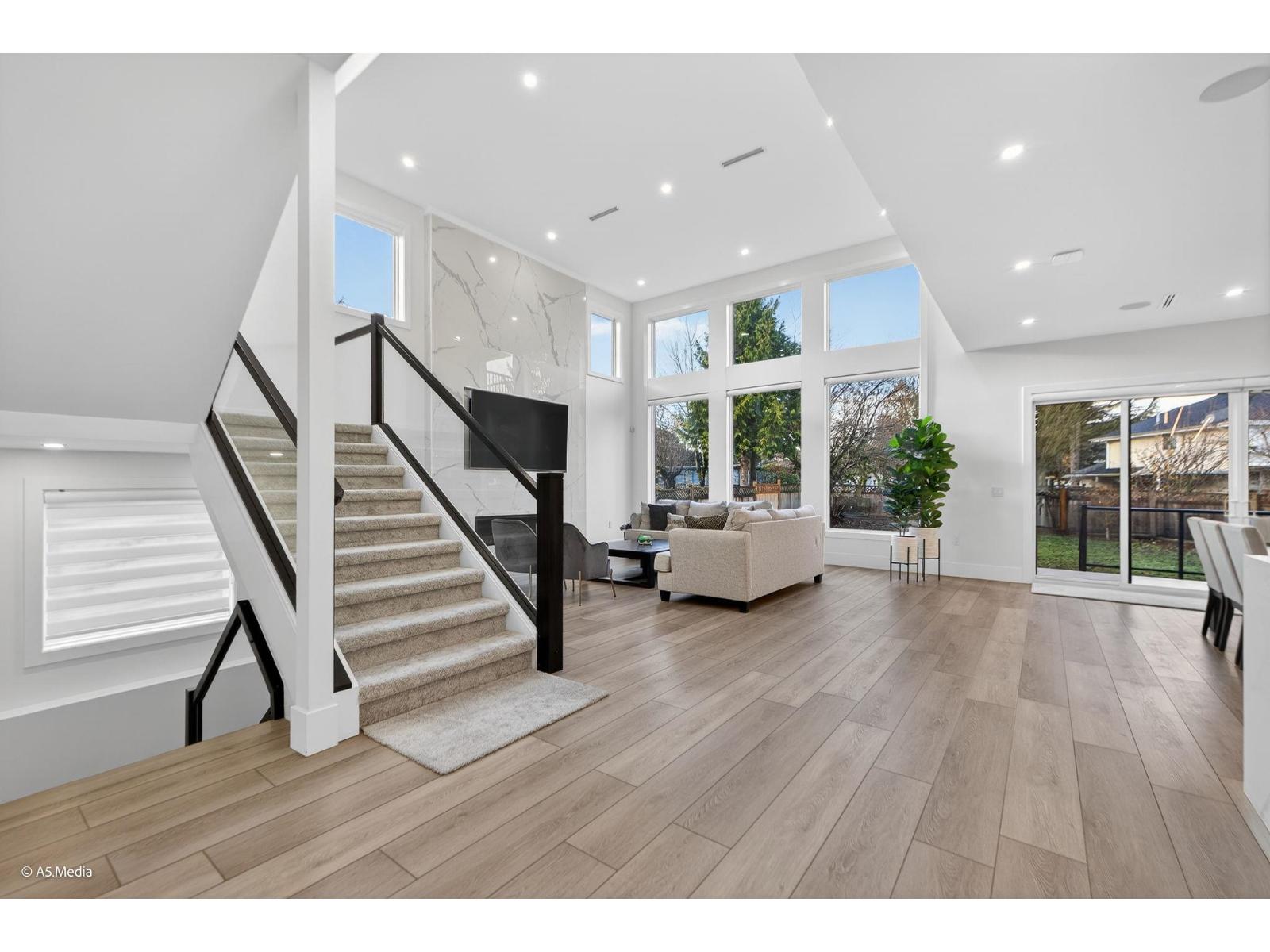 6723 122A STREET, Surrey