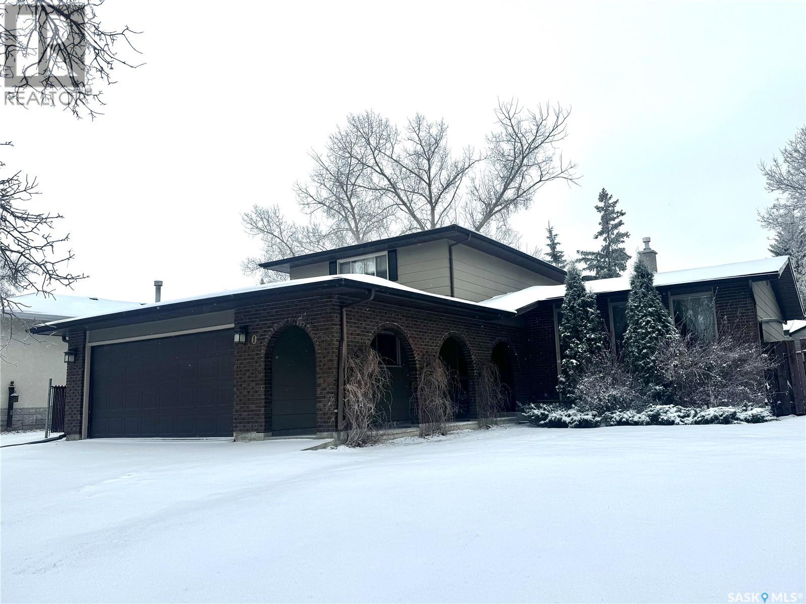 10 Selkirk CRESCENT, Regina, Saskatchewan