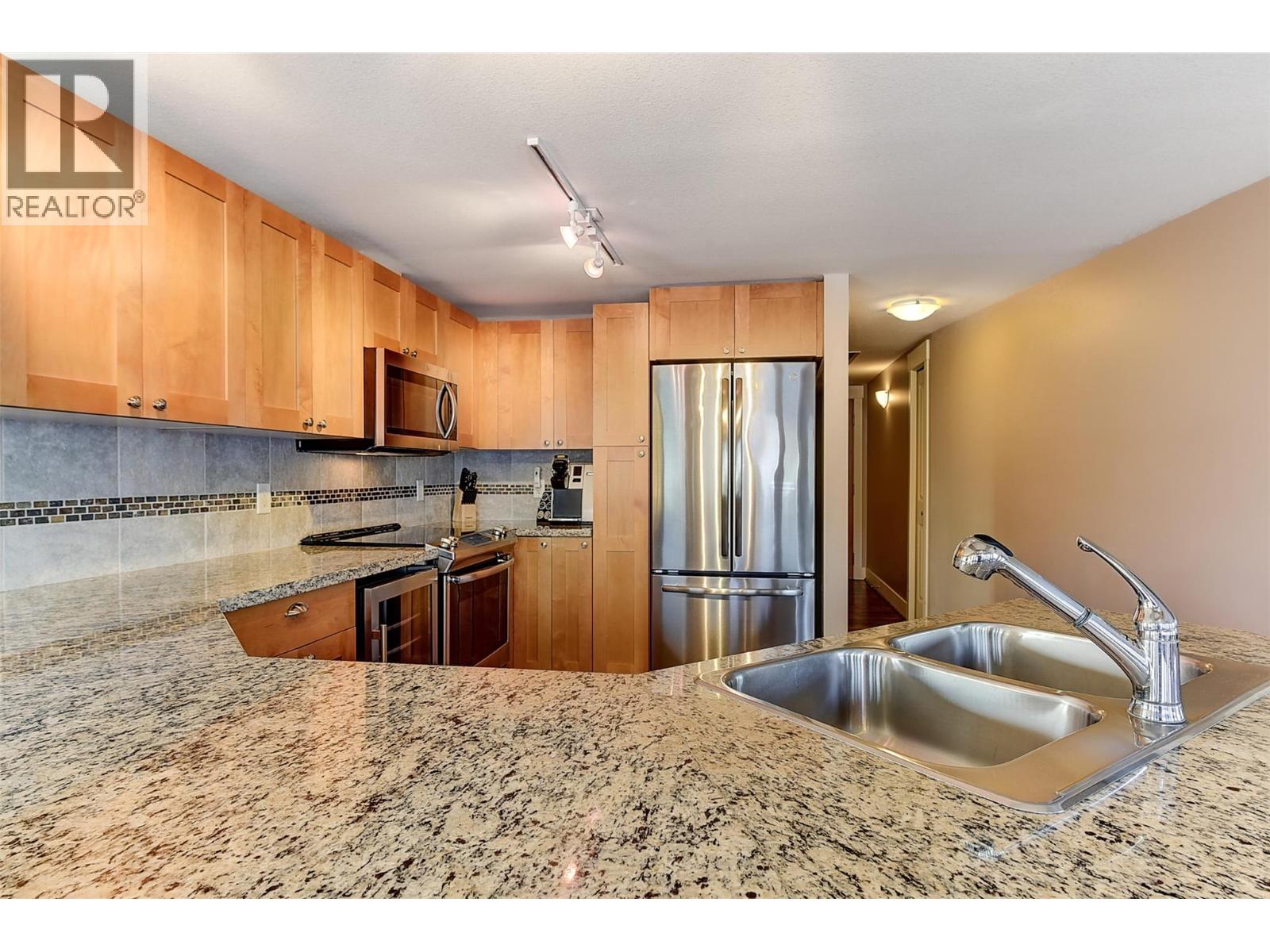 424 4205 Gellatly Road, West Kelowna
