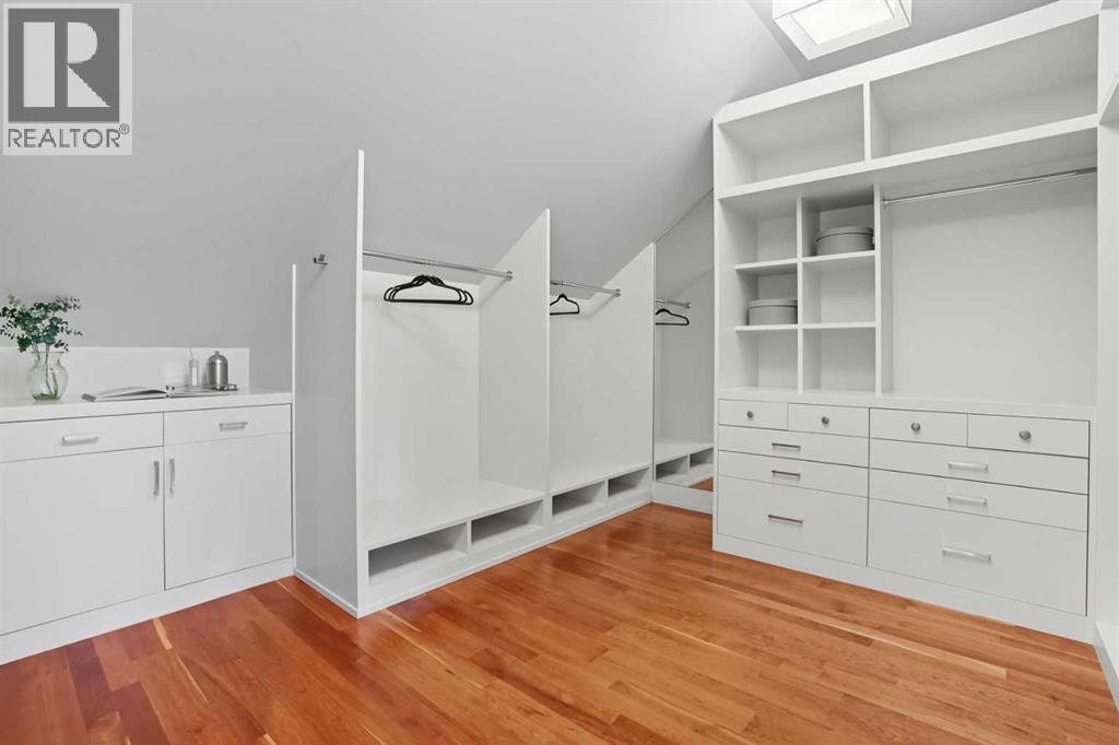 Single Family House for Sale in  Beverley Place SW Bel-Aire Calgary 