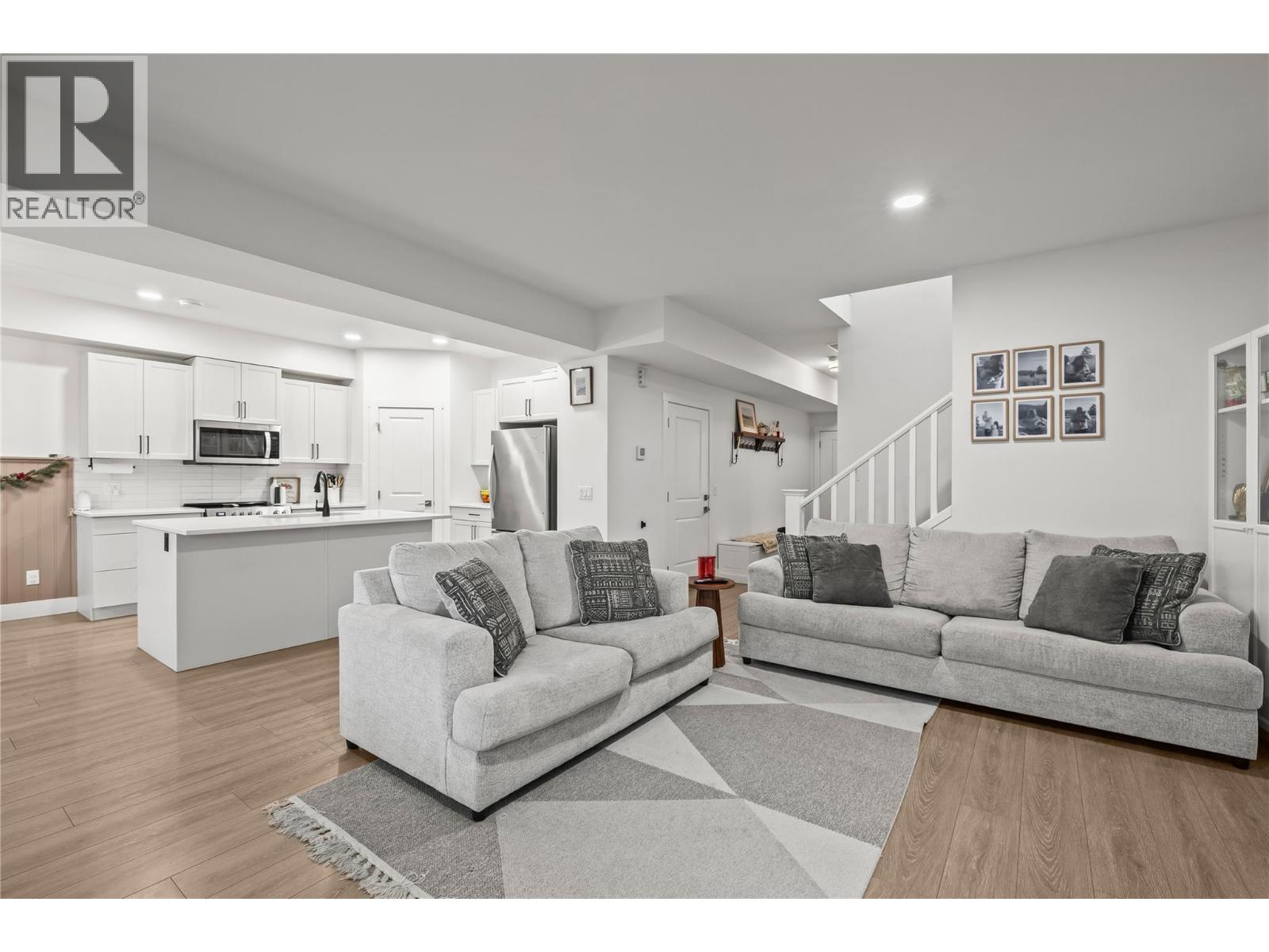 472 Sugars Avenue, Kelowna