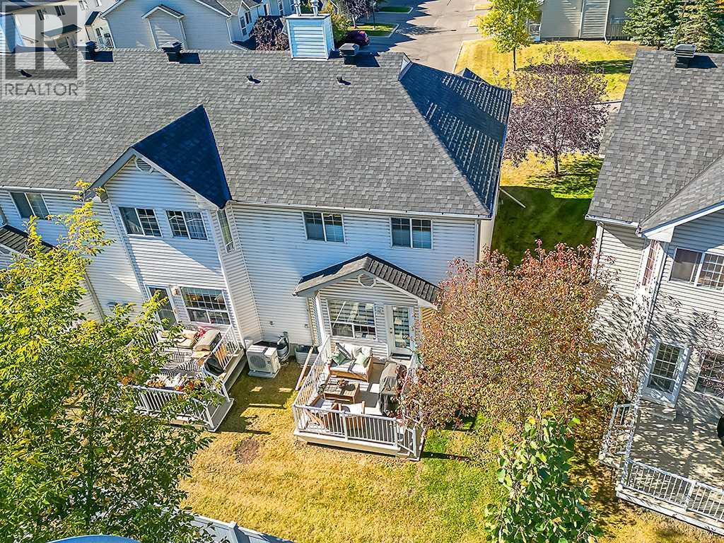 Single Family House for Sale in  Mt Douglas Manor SE McKenzie Lake Calgary 