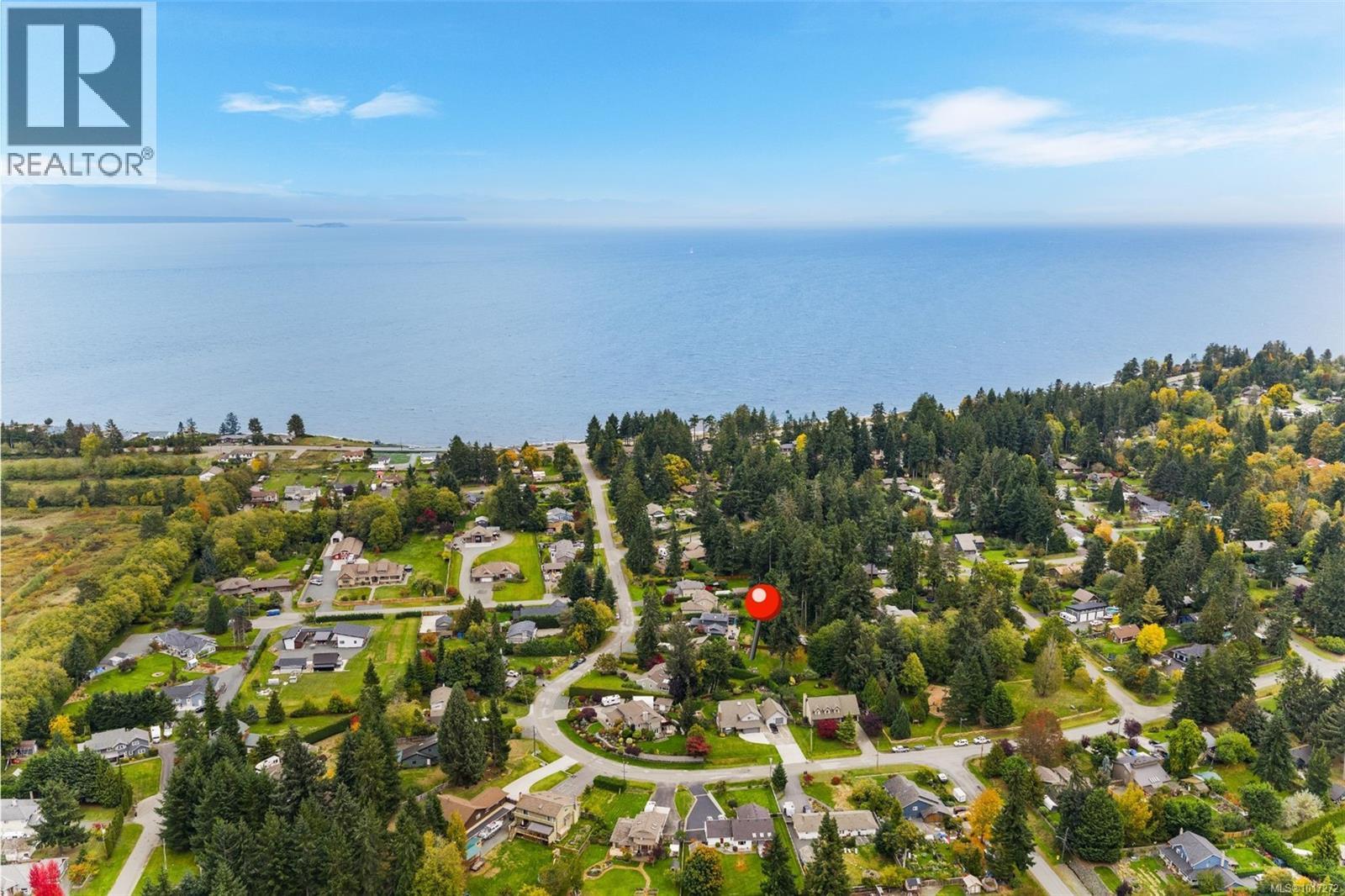 111 Engles Rd, Campbell River