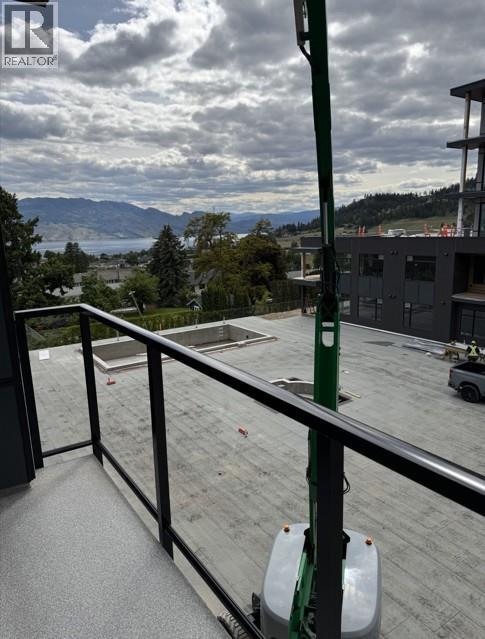 303 2750 Olalla Road, West Kelowna