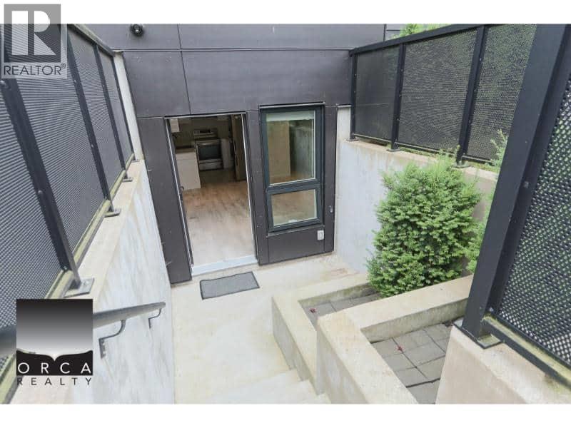 2912 TRINITY Street - photo 2